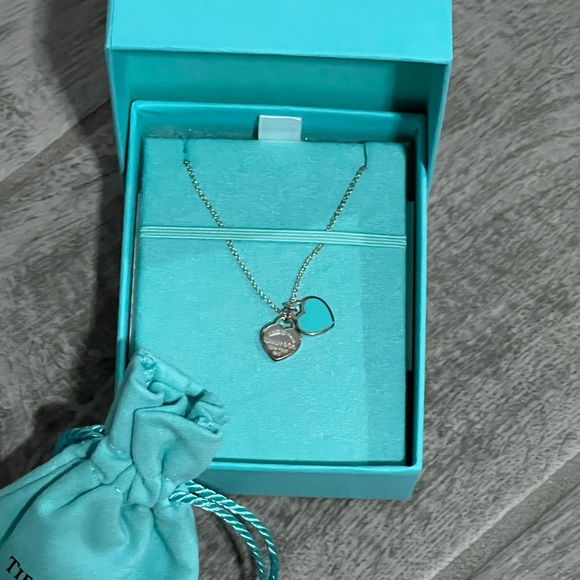 Tiffany’s Blue double heart tag pendant - Picture 4 of 7